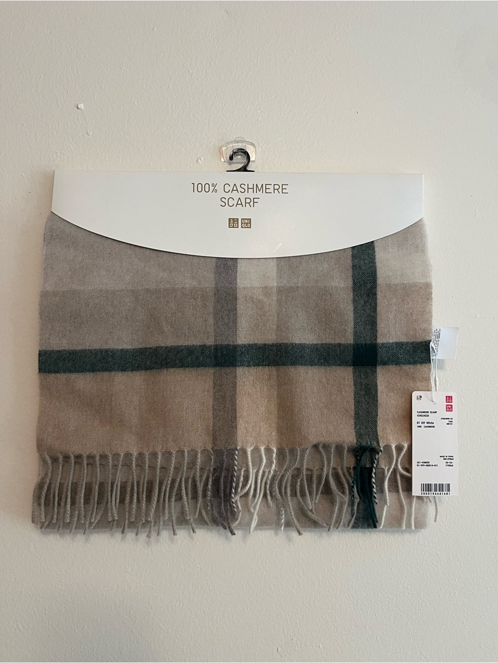 Uniqlo 100% Cashmere Checked Scarf